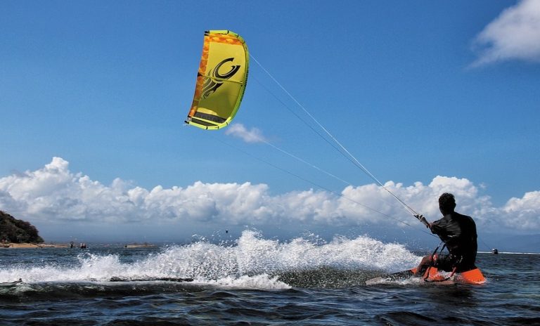 Kite Surfing – Nice Travel Video